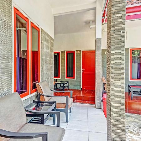 Hotel Kalimantan Surabaya Exterior foto